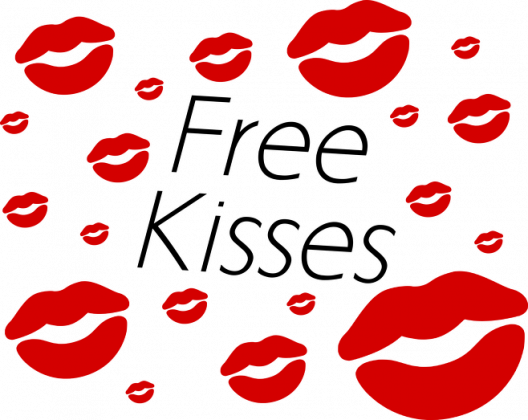 Free Kisses (bokserka damska) ciemna grafika
