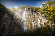 Wodospad w Parku Jezior Plitwickich, Chorwacja. Ale pixele!