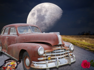 Mala poduszka jasiek full print Vintage American Car Moon
