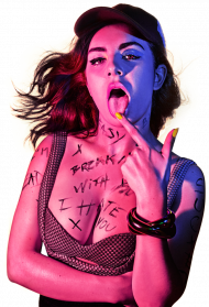 Koszulka damska z twarzą CHARLI XCX