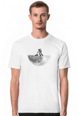 astronauta koszący księżyc - HypeClothess